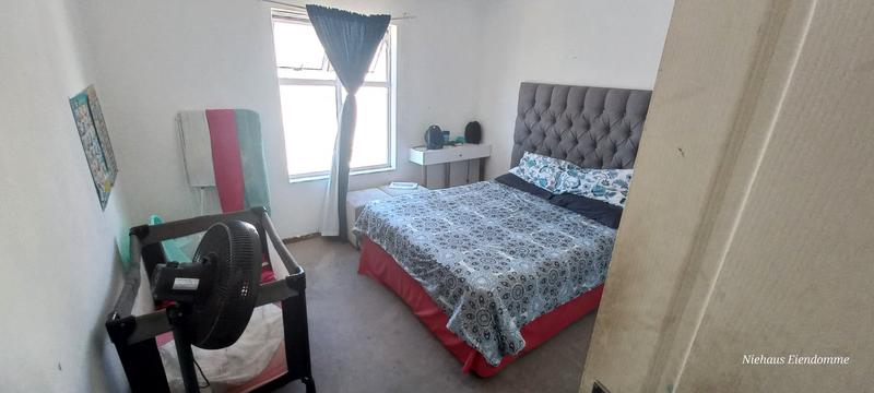 2 Bedroom Property for Sale in Guldenland Western Cape